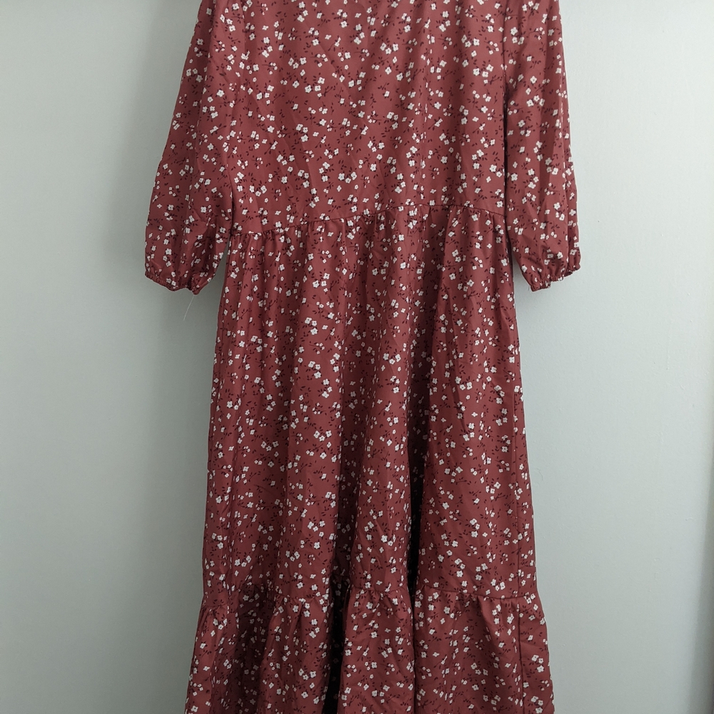 Floral Midi Dress in Burgundy